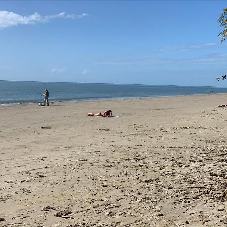 Beachside Apartment 1 With Plunge Pool 道格拉斯港 外观 照片