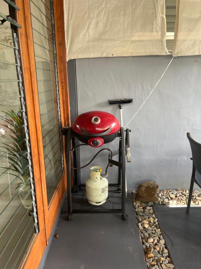 Beachside Apartment 1 With Plunge Pool 道格拉斯港 外观 照片