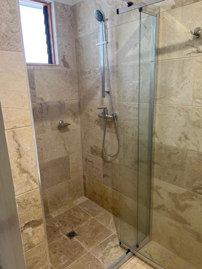 Beachside Apartment 1 With Plunge Pool 道格拉斯港 外观 照片